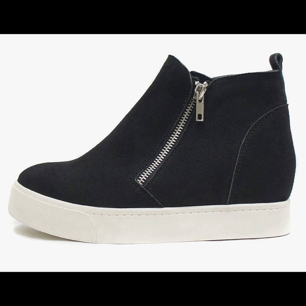 Soda Womens Taylor Nubuck Hight Top Slip On Fashion Sneakers